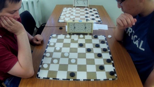 Лучший прием для победы в шашках: Цугцванг и Распутье! Блиц: Андамасов - Дальмурзаев | #шашки смотреть онлайн