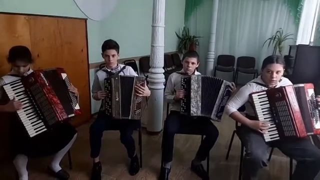 Квартет (баян, акордеон), 4 клас, викл. Ворожбітова В.В. смотреть онлайн