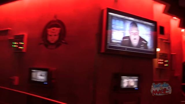 Transformers: The Ride 3D ride & queue experience at Universal Studios Hollywood [1080P HD] смотреть онлайн
