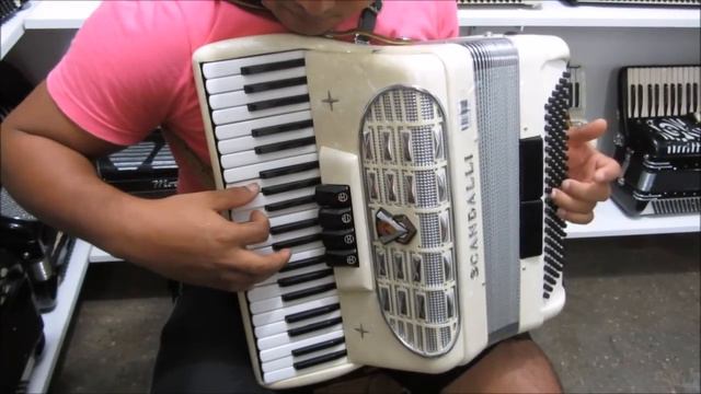 Acordeon Scandalli смотреть онлайн