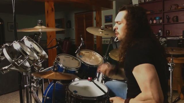 Queen - Don't Stop Me Now | Drum Cover смотреть онлайн