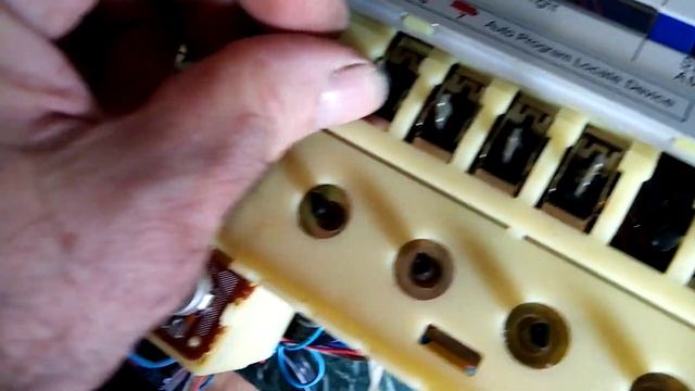 Sharp GF-777 Z.. Полный разбор. Мойка всего и вся.. Пропитка динамиков... И т. д. смотреть онлайн