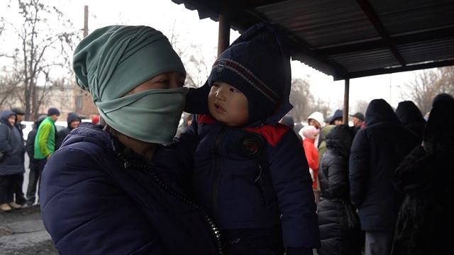 Кыргыз Туусу - Арзан көмүр... Кезекке турган эл... смотреть онлайн