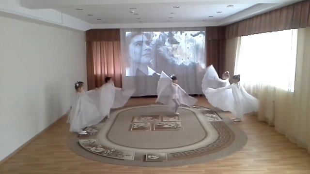 Танец "Журавли" МДОУ 64 "Искорка" смотреть онлайн