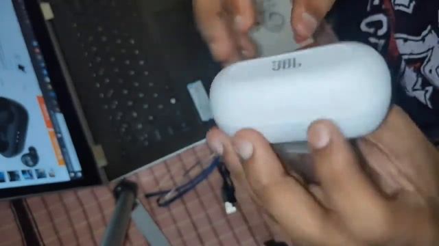 JBL C100 TWS wireless ear buds ||Under 4k best budget ear buds смотреть онлайн