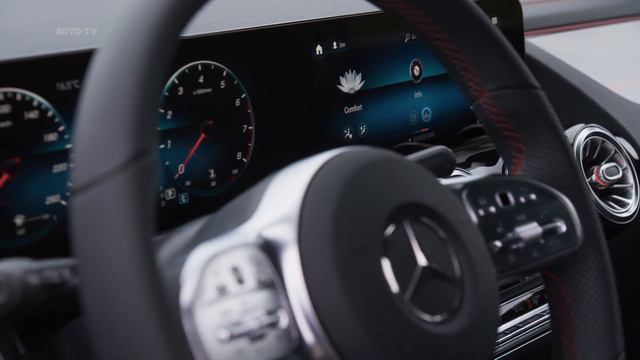 Mercedes GLA 2021 Interior Cabin смотреть онлайн