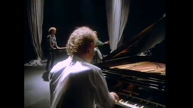 2PAC - Changes X "The Way It Is" Bruce Hornsby (Instrumental) смотреть онлайн