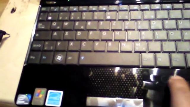 asus eee 1005 h Netbook (AUF DEUTSCH) Aber Vorsicht mit EEECTL!!!! смотреть онлайн