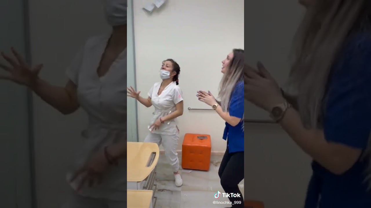 Когда в стоматологию привели плачущего 3-х летнего ребенка. А им просто нужна справка в садик смотреть онлайн