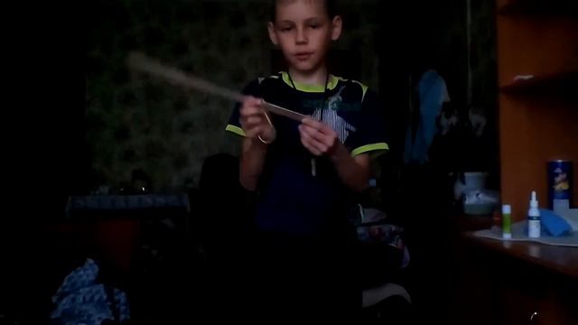 Как сделать простой автомат из резинки и линейки смотреть онлайн