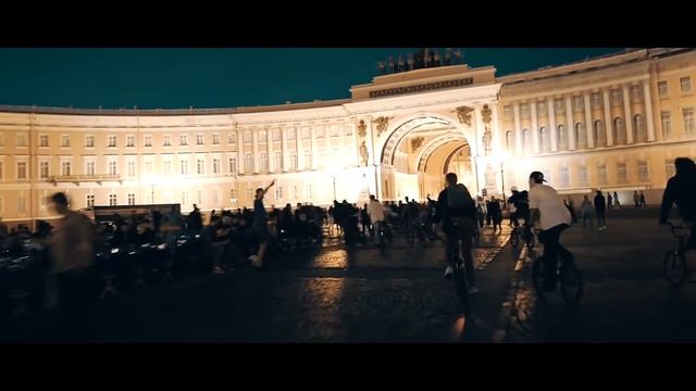 Массовая BMX сходка в Питере | Huge BMX MOB in Russia смотреть онлайн