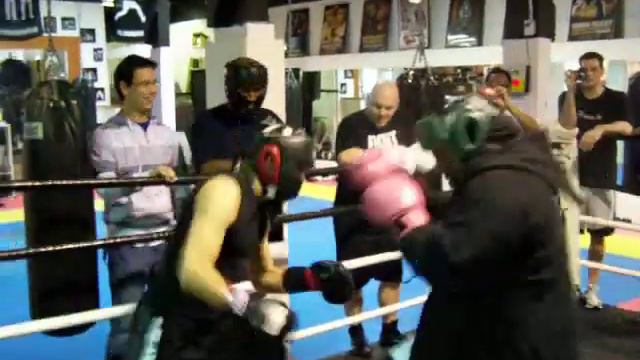 Fight Night Round 4 Community day Poeticdrink vs. Sergio Mora sparring смотреть онлайн