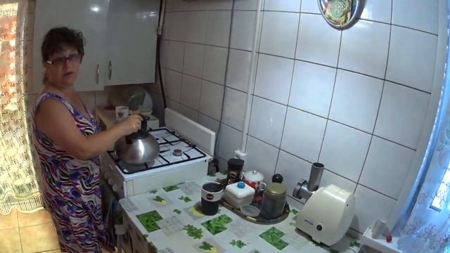 НАСОСНАЯ СТАНЦИЯ ВЫШЛА ИЗ СТРОЯ.КАПАЕМ ФУНДАМЕНТ ДЛЯ ЛЕТНЕЙ КУХНИ В 2001 году. смотреть онлайн