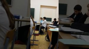 Школьник срывает урок!!!!ШОК!!!!