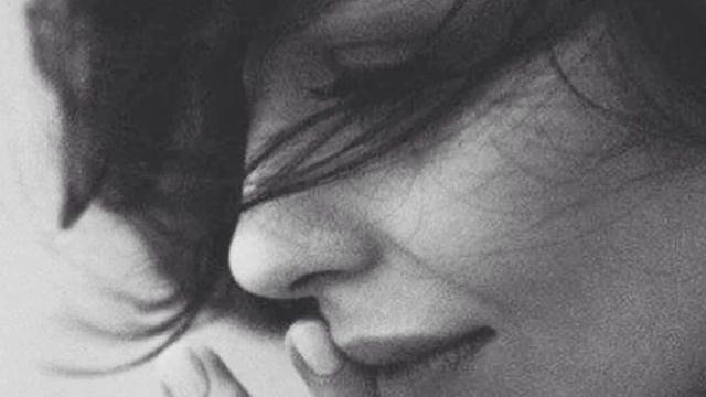 Стихотворение~Сколько влюблённых живёт по свету? смотреть онлайн