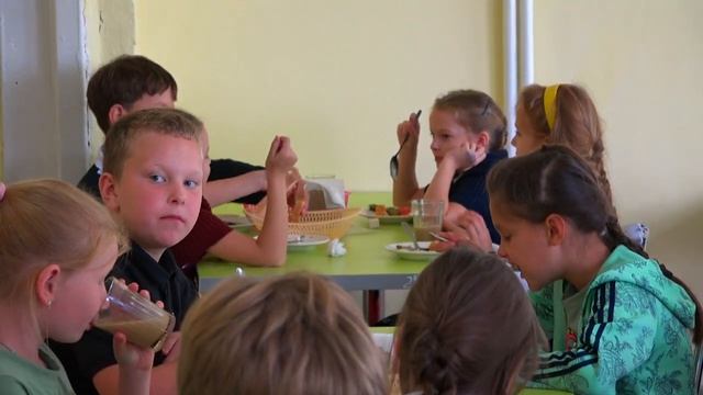 Как и чем кормят школьников 27 09 2021