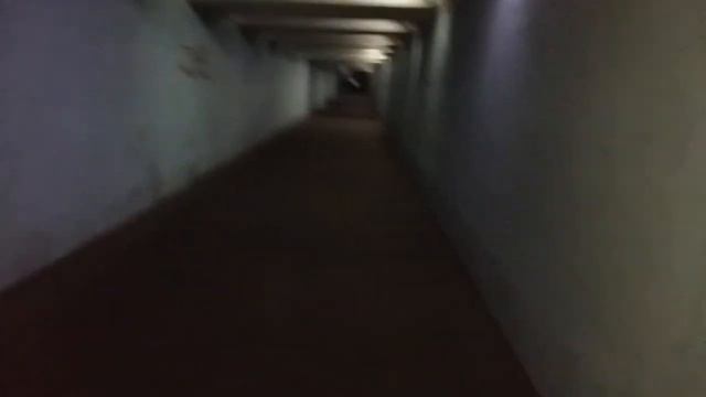 Киев. Окружная. Подземный переход для фильмов ужасов. смотреть онлайн