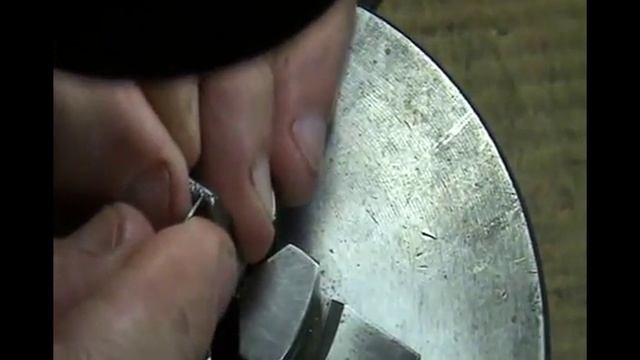 Ручная гравировка ударного клейма "Спаси и Сохрани" смотреть онлайн