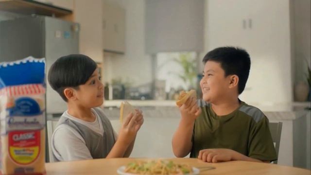 Gardenia Classic Bread TV Ad Q3 2023 15s (Philippines, Version 2) [CC]