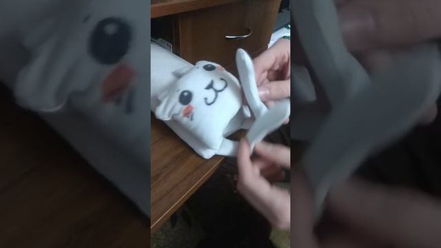 Котик танцует под попсу 90х смотреть онлайн
