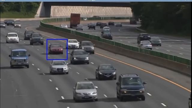 Traffic Tracking Car using OpenCV - Meanshift algo смотреть онлайн