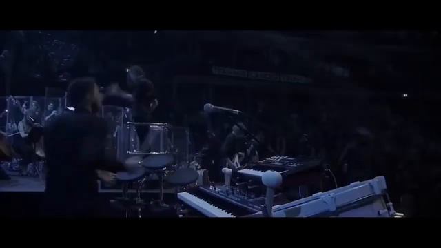 Bring Me The Horizon Can You Feel My Heart Live At Royal Albert Hall/ очаровательный клип. смотреть онлайн