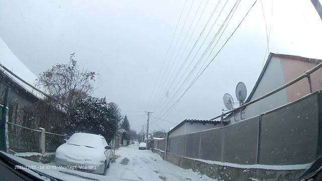 Как оттаивает стекло автомобиля (взгляд изнутри) смотреть онлайн
