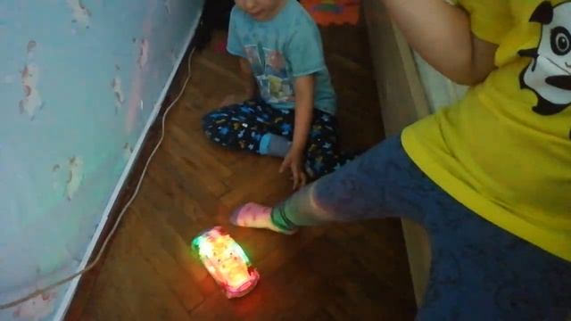 Машина-шестеренка со светом и музыкой для сына подарок. Август 2022 г. смотреть онлайн