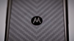 Обзор Motorola RAZR i XT890