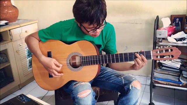 Soundgarden - Black Hole Sun - Fingerstyle cover смотреть онлайн
