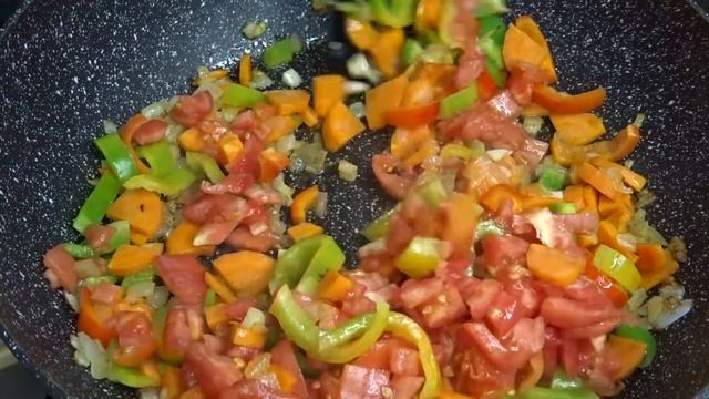 Ужин без возни и заморочек! Все закинули в СКОВОРОДУ и ЗАБЫЛИ | TASTY DINNER FOR THE WHOLE FAMILY смотреть онлайн