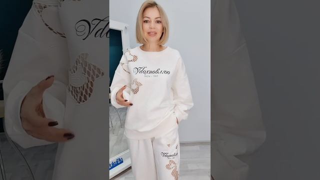 Необычный костюм марки Soda от организатора Небесная смотреть онлайн
