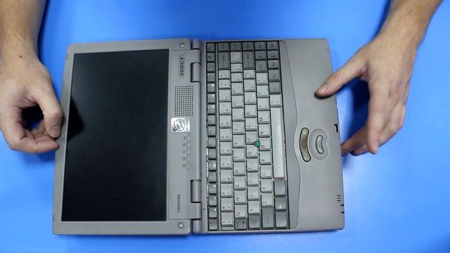 Реставрация старого ноутбука TOSHIBA PORTEGE 300 CT смотреть онлайн