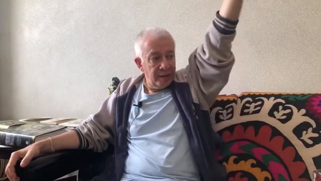 Чем отличаются Карма-канда, Карма-йога и Преданное служение? смотреть онлайн