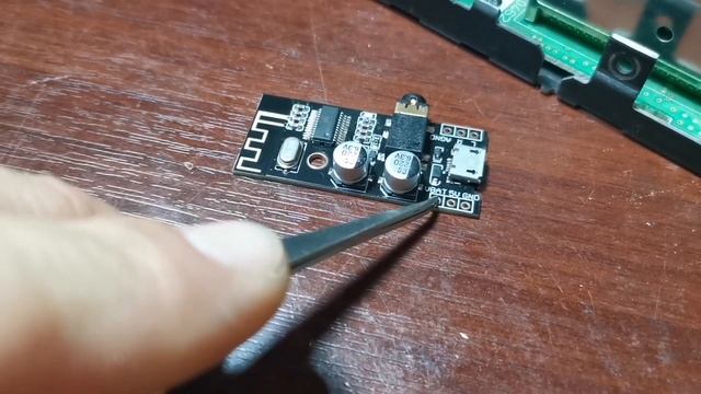 Блютуз в магнитолу JVC KD-LHX502 доработка AUX смотреть онлайн