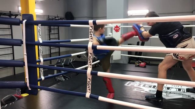 Занятия Тайским Боксом для ДЕТЕЙ в БУЛАТ (РОССИЯ) смотреть онлайн