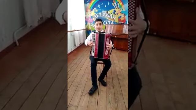 Кабардинский народный танец "Лъапэрисэ" Паритов Дамир смотреть онлайн