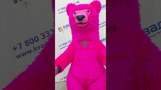 Жарко ли аниматору в надувном костюме мишки? смотреть онлайн