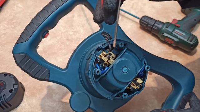 Потужний? промисловий міксер Ronix 2410 смотреть онлайн