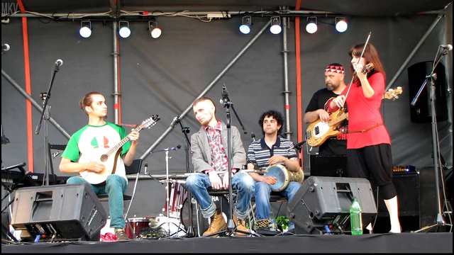  Spieleband "Fallin' Leaf" смотреть онлайн
