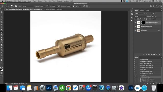 Create a Perfectly White Background in Photoshop Super FAST! (even works with WHITE products!) смотреть онлайн