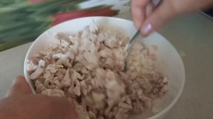 Бомбезый салат  из лососёвых  молоки !!!