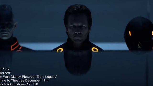 Daft Punk - Derezzed (саундтрек к фильму Трон Наследие) смотреть онлайн