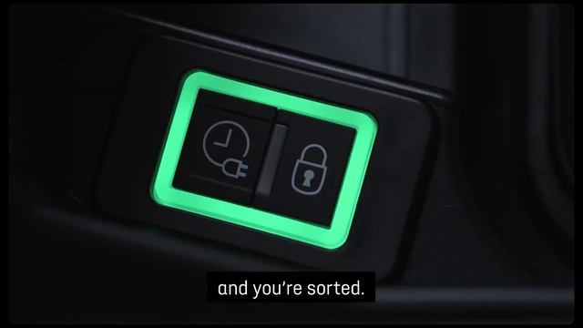 DS 3 CROSSBACK E-TENSE | Jasmine Hemsley Test Drive