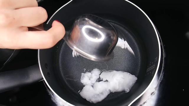 3 Ways To Use CASTOR OIL For EXTREME HAIR GROWTH смотреть онлайн