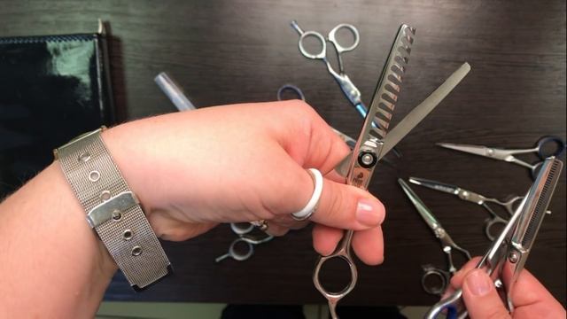 Инструменты и приспособления парикмахера. Обзор смотреть онлайн