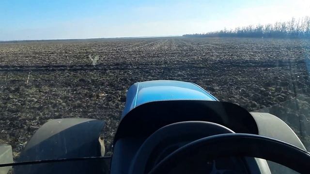 После дождя пришлось снять бороны с Кпе. смотреть онлайн