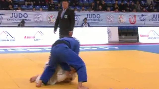 Дзюдо. Чемпионат Кыргызстана-2017. 66 кг Финал. Алмаз Алтынбек уулу-Артур Те смотреть онлайн
