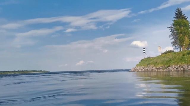 На байдарке к крепости Орешек смотреть онлайн