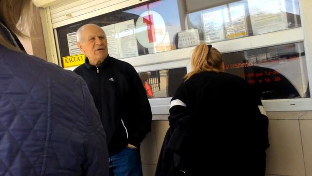 Таксисты у касс смотреть онлайн